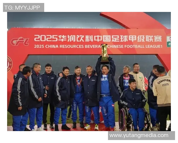 夺冠足球明星究竟是谁他在赛场上的表现如何引发热议