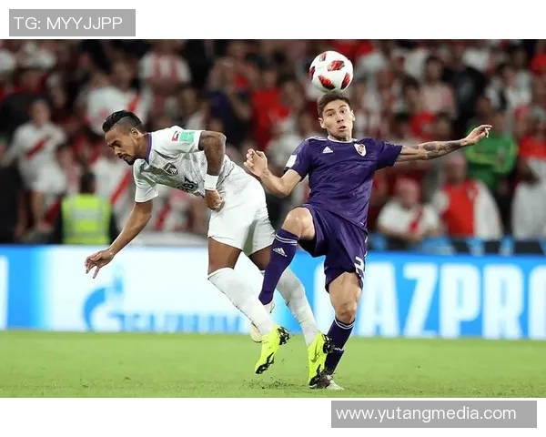 多哈杜海与萨德的激烈对决展现足球魅力与战术智慧的巅峰较量