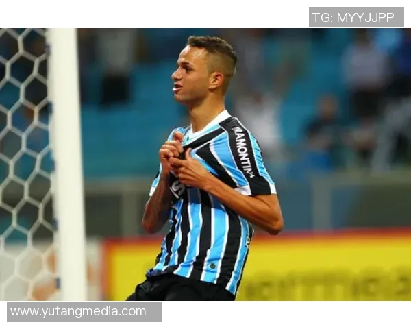 格雷米奥主场迎战戈亚斯全力争胜展现球队实力与斗志